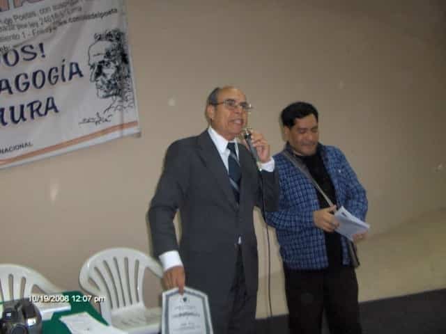 Reconocimiento a Joan Viva del Presidente del ICP Instituto de Cultura Peruano de Miami