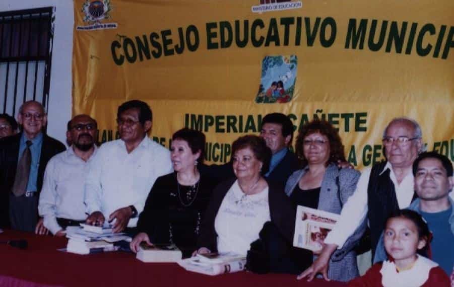 Joan Viva en el Encuentro Literario en la Ciudad Imperial de Cañete